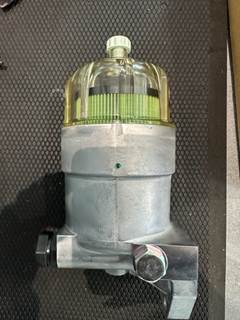 Isuzu 4JJ1 Diesel Engine Fuel Filter 8981438261