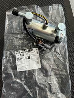 Isuzu 4LE2 Diesel Engine Feed Pump Assembly 8980682751 12V