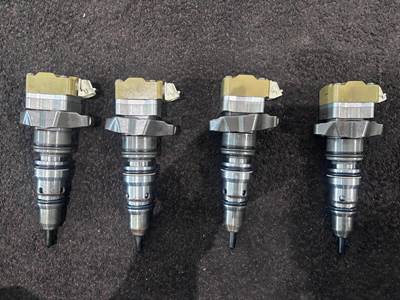 Caterpillar 3126 Fuel Injector