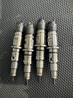 Cummins ISB 6.7 Diesel Engine Fuel Injector F2491
