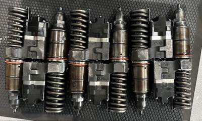 Detroit SERIES 60 12.7 Diesel Engine Fuel Injector, 5235915