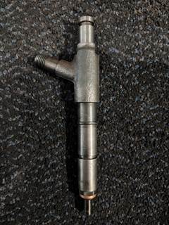 Isuzu 4HE1 4.8L Fuel Injector