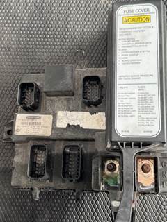 OEM 2010 Cascadia Electronic Chassis Control Module/Fuse Box A06-60971-012