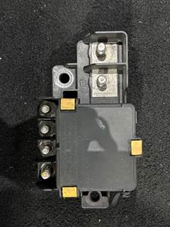 International 4109867F91 Fuse Box