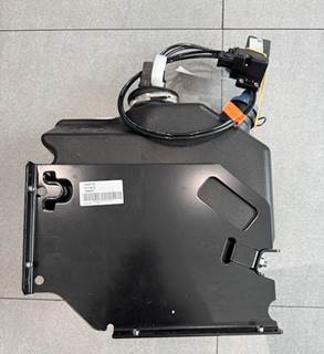 Deutz TCD3.6L4 Tank/ Reservoir, 04606735