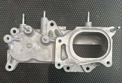 Isuzu Diesel Engine Air Intake Connector 558