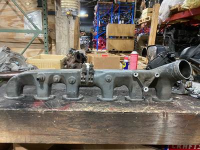 Mack E7 Intake Manifold