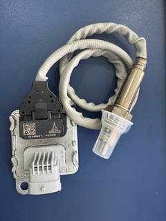 Deutz Nitrogen Oxide Nox Sensor 04466641,220224-1168, 10R-058086