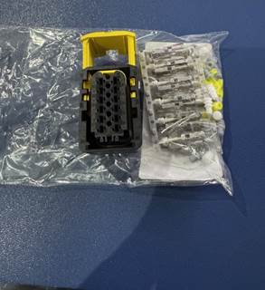 Deutz Diesel Engine Plug In Connector, 04216479