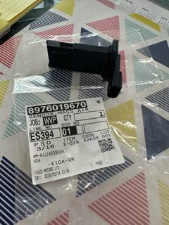 Isuzu 4JJ1 Diesel Engine Mass Air Flow Sensor 8976019670,AFH70M-404421,54321
