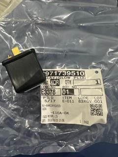Isuzu 4HK1 Diesel Engine Glow Relay Plug 8971739510 12V