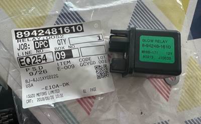 2018 Isuzu 4JJ1 Diesel Engine Glow Relay Plug 8942481610 12V
