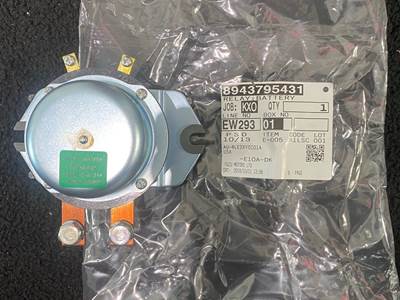 Isuzu 4LE2 Battery Relay