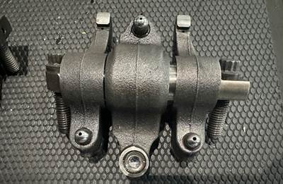 Cummins N14 Celect + Diesel Engine Rocker Arm, 3074367,3066299,3066300,3073303