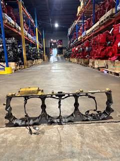 Caterpillar C10 / C12 / 3176 Rocker Housing