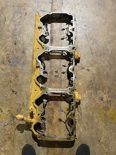 Caterpillar C15 Rocker Housing For Sale | Hialeah, FL | 234-5007 ...