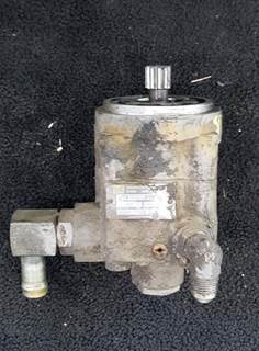 LUK LF73 Steering Pump