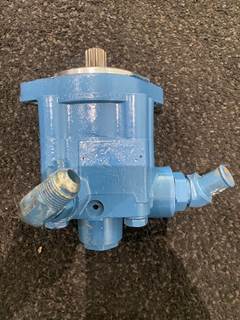 LUK LF73C Steering Pump for International DT466E