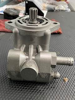 TRW Steering Pump for International DT466E
