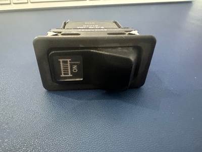 Eaton-Oshkosh Rocker Toggle Switch 8906K5682