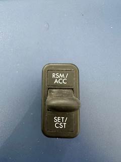 Freightliner Cascadia Regen Switch