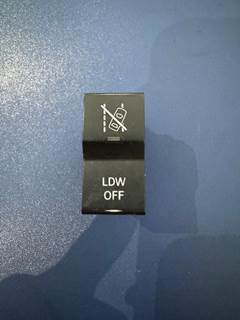 Freightliner Cascadia Lane Alert Off Switch  A06-90128-020