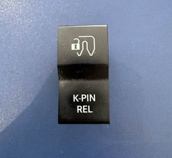 Freightliner Cascadia K-Pin Release Switch A06-90128-049