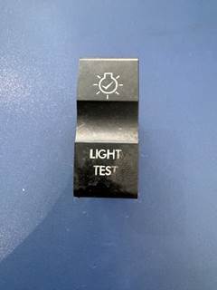 (GOOD USED) OEM Freightliner Modular Switch Field, Multiplex, Light Test, !!! Part #:A06-53783-824; Stock #: SW66