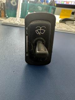 Mack Vision Wiper Control Switch, 1MR4336