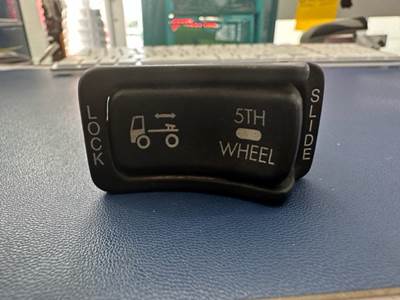 Mack Vision Fifth Wheel Slide Switch, 20QE4182-P2, 3244-102