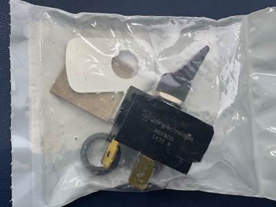 CBrake Diesel Engine Jake Brake On-Off Toggle Switch 18908 00-021706