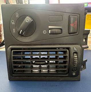 Volvo VN Headlight Dimmer Switch with Vent, 20911930, 3175581