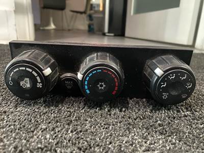 2020 International LT625 Temperature Control