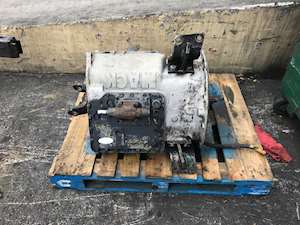 Mack T2050 Transmission