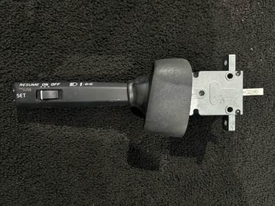 Volvo 20797838 Turn Signal Switch