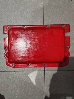 Cummins N14 Valve Cover