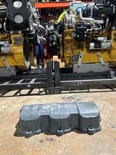 Mack E7 Valve Cover for E7, AMI, AI