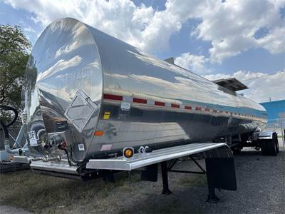 Tremcar 7200 / DOT407 / AIR RIDE Chemical / Acid Tank Trailer