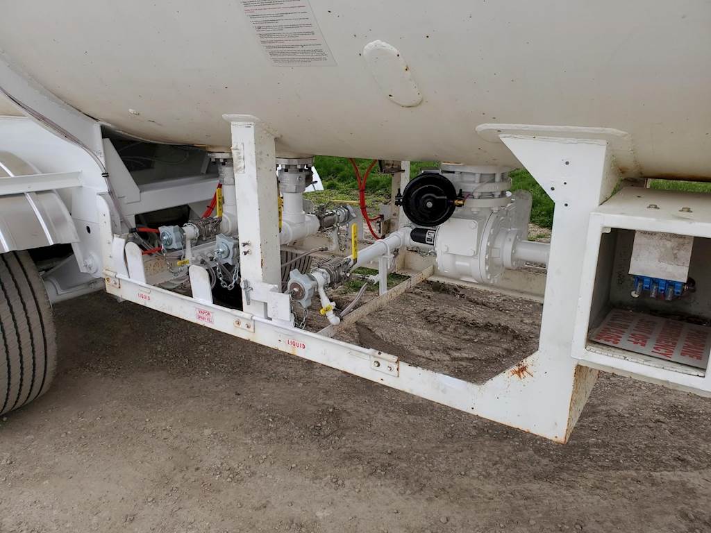 1972 Lubbock MC331 / 265PSI / 10,600 GALLONS Industrial Gas Tank