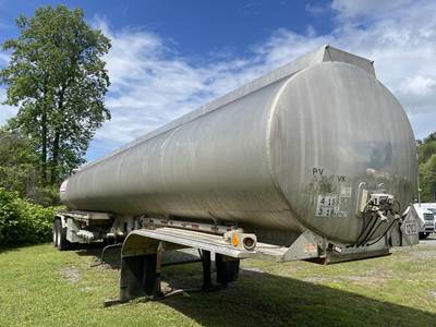 Custom Trailer 42ft Tandem Axle Aluminum Fuel Tanker Trailer - Spring, Fixed Axle