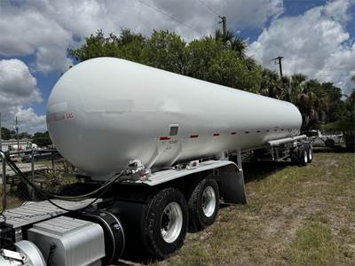Mississippi 11,075 GAL MC 331 Industrial Gas Tank Trailer