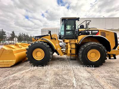 Caterpillar 980M Wheel Loader