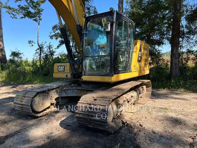 Caterpillar 320 Excavator