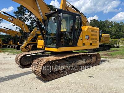 Caterpillar 320 Excavator