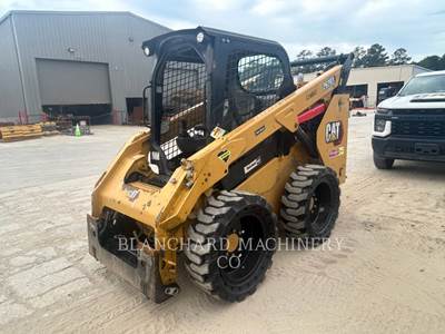 Caterpillar 262D3 Skid Steer