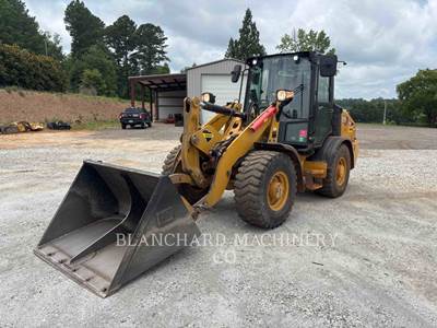 Caterpillar 906 Wheel Loader