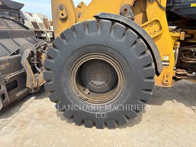 Caterpillar 930M Wheel Loader