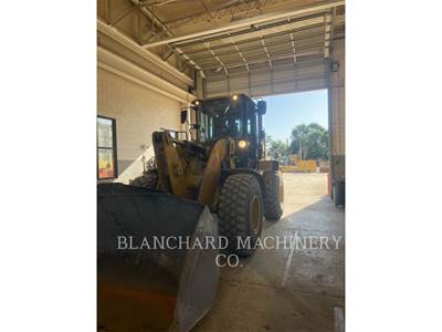 Caterpillar 938M Wheel Loader