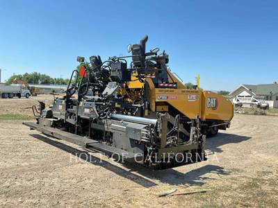 Caterpillar AP-1055 Asphalt Paver
