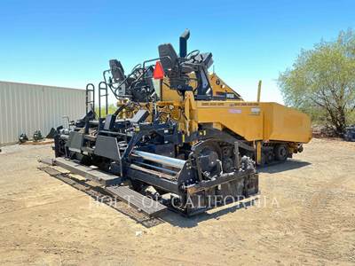 Caterpillar AP-1055E Asphalt Paver